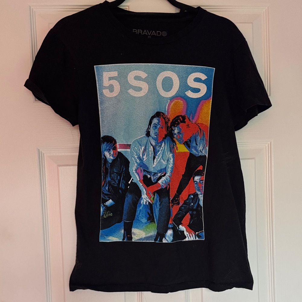 Bravado 5 Seconds of Summer Black Graphic Tee